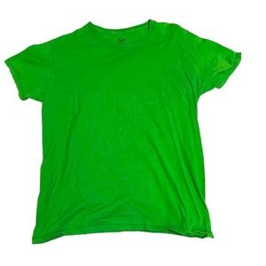 Green fruit of the loom green shirt. size medium